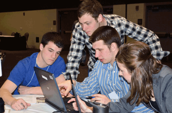 2013 Dairy Challenge contest with students evaluating dairy farm data
